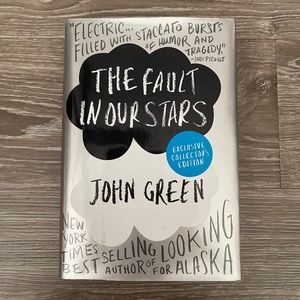 COLLECTORS EDITION - The Fault in Our Stars Novel by John Green